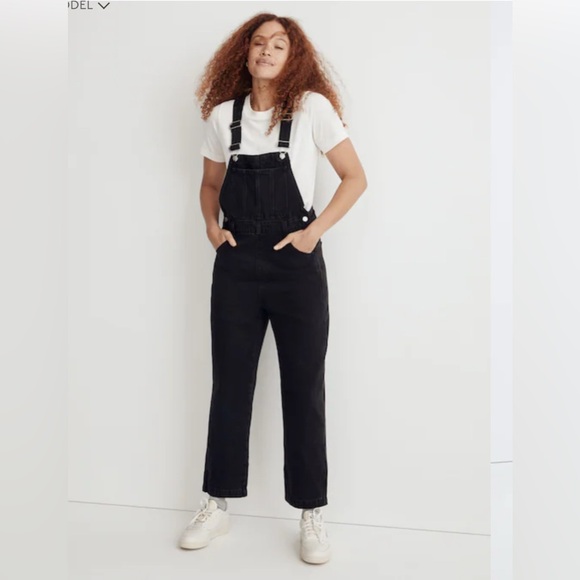 Madewell Denim - Madewell Women's Straight Leg Black Denim Overalls Size Medium